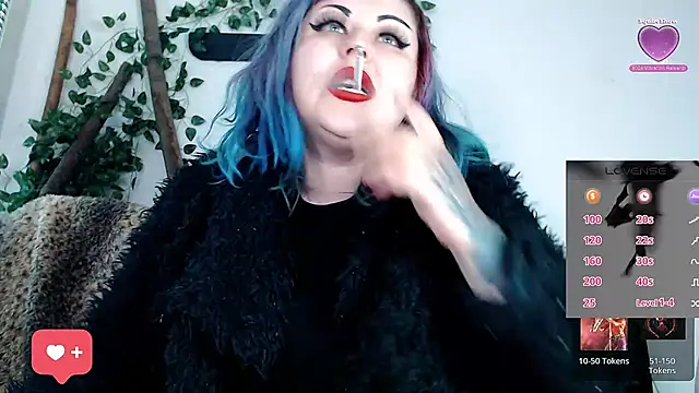 Snapshot of Psychobitch7 chatting on October 23, 7:51 am Psychobitch7 online show from October 23, 7:51 am