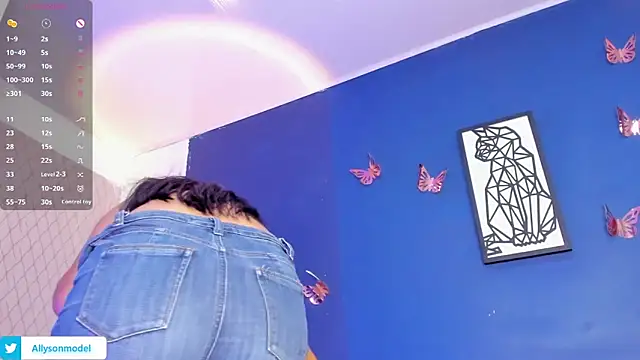 alysson 18 online show from January 28, 1:16 pm