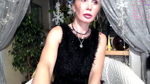 Aurora108 online show from January 8, 10:45 pm