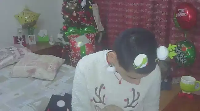 Snapshot of hotSANDRA_STARR chatting on December 23, 2:07 pm hotSANDRA STARR online show from December 23, 2:07 pm