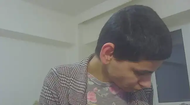 Snapshot of hotSANDRA_STARR chatting on February 5, 3:23 am hotSANDRA STARR online show from February 5, 3:23 am