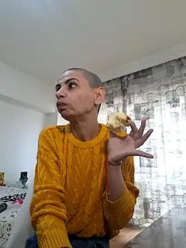 Snapshot of hotSANDRA_STARR chatting on March 12, 11:42 am hotSANDRA STARR online show from March 12, 11:42 am