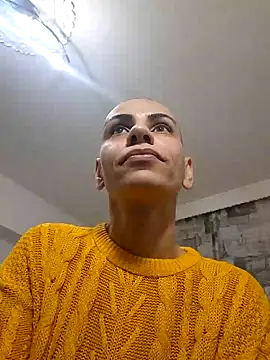 Snapshot of hotSANDRA_STARR chatting on March 17, 7:58 pm hotSANDRA STARR online show from March 17, 7:58 pm