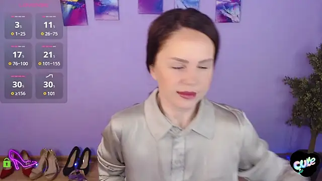 Snapshot of VickyGolden chatting on March 23, 5:10 am VickyGolden online show from March 23, 5:10 am