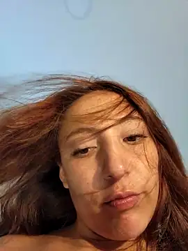 VickyHoult online show from February 22, 9:59 pm