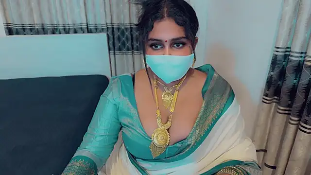 Snapshot of SonY_CaM chatting on November 3, 4:52 pm SonY CaM online show from November 3, 4:52 pm