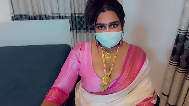 Snapshot of SonY_CaM chatting on February 24, 4:49 pm SonY CaM online show from February 24, 4:49 pm