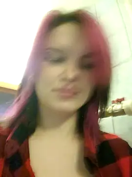 Snapshot of LazyTanukii chatting on December 17, 3:50 am LazyTanukii online show from December 17, 3:50 am