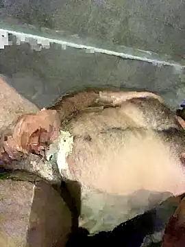 Snapshot of carlos01172011 chatting on October 7, 2:42 am carlos01172011 online show from October 7, 2:42 am