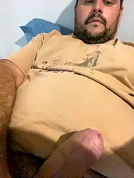 Snapshot of carlos01172011 chatting on October 22, 9:47 pm carlos01172011 online show from October 22, 9:47 pm