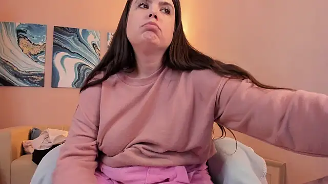 BattyMoll online show from December 21, 6:55 pm