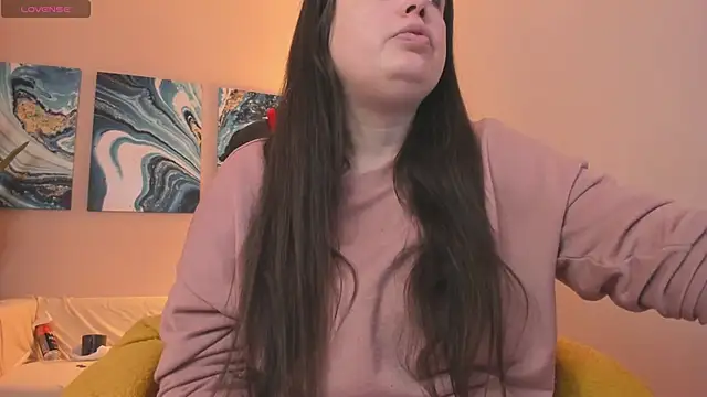 BattyMoll online show from February 11, 3:18 pm