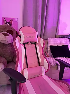 Snapshot of Vane_Rossee chatting on January 22, 4:02 am Vane Rossee online show from January 22, 4:02 am