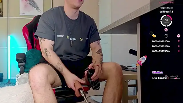 Ethan and mike online show from October 14, 11:44 am