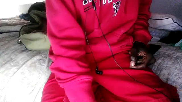 Snapshot of RinsingWood84 chatting on December 19, 3:30 pm RinsingWood84 online show from December 19, 3:30 pm