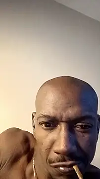 Snapshot of RinsingWood84 chatting on December 1, 12:43 pm RinsingWood84 online show from December 1, 12:43 pm