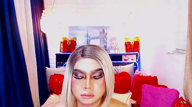 Snapshot of TsGoddessNhicolle chatting on January 9, 4:49 pm TsGoddessNhicolle online show from January 9, 4:49 pm