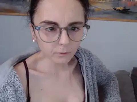 cleophee online show from February 11, 10:04 am