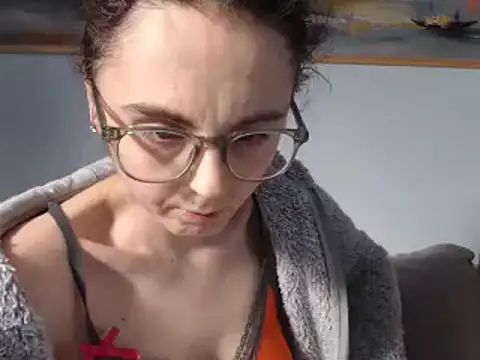 cleophee online show from March 6, 9:47 am