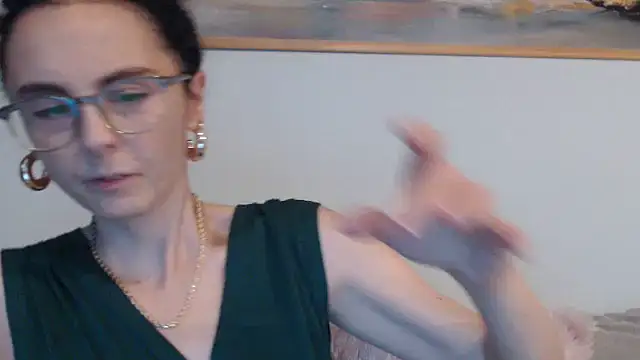 cleophee online show from October 1, 5:57 am