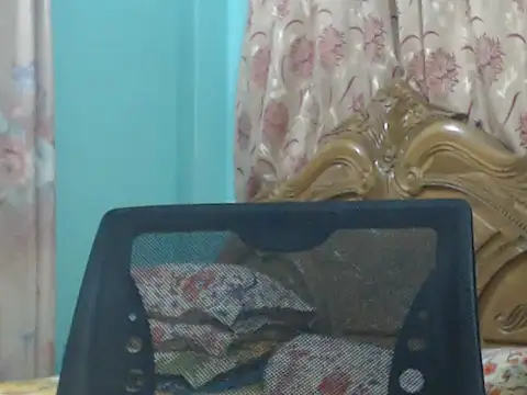 NancyRuvi online show from October 1, 4:46 pm