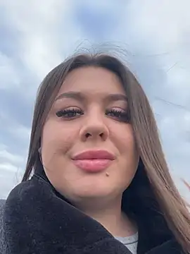 Snapshot of Sara_Slow chatting on February 5, 1:00 pm Sara Slow online show from February 5, 1:00 pm