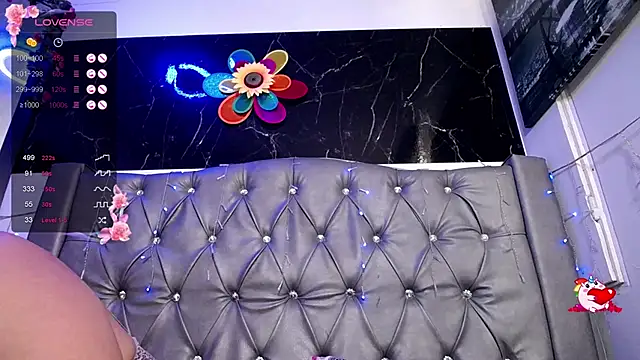 LAILAGUMMY online show from January 13, 4:51 pm