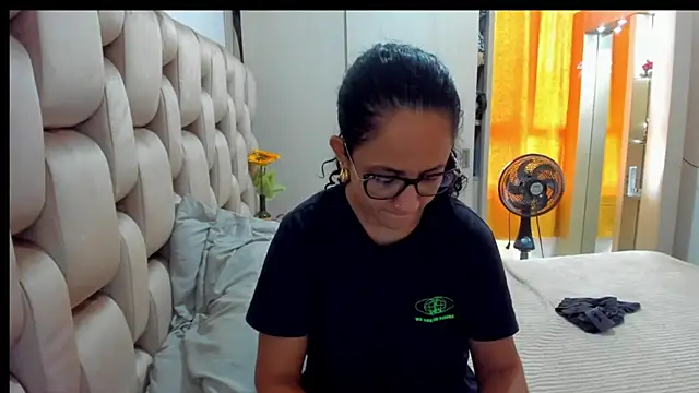 alaskmiller1 online show from December 15, 4:37 pm