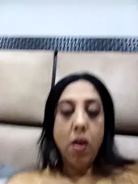 Mahi4luv online show from March 8, 7:42 pm