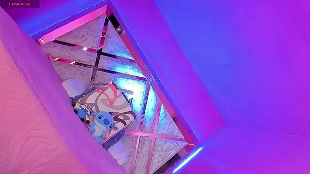 anapuala sexxx online show from December 2, 6:20 am