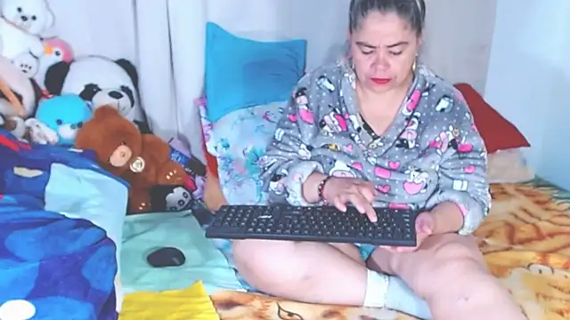 estrellita fugaz16x online show from October 2, 5:14 am
