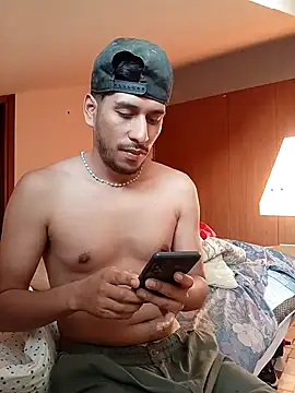 Snapshot of sexcampene chatting on October 3, 6:21 am sexcampene online show from October 3, 6:21 am