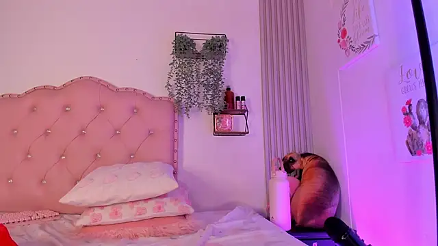 sweet nicole 11 online show from September 13, 12:27 pm