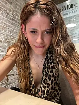 alana15 online show from January 23, 6:45 pm