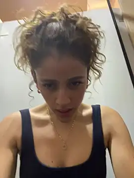 alana15 online show from January 30, 7:04 pm