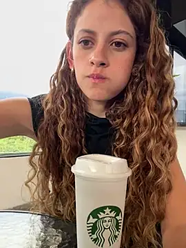 alana15 online show from February 16, 9:38 pm