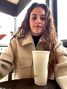 alana15 online show from October 8, 9:23 pm