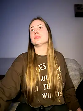 Snapshot of AlisaWhite chatting on December 1, 4:51 pm AlisaWhite online show from December 1, 4:51 pm