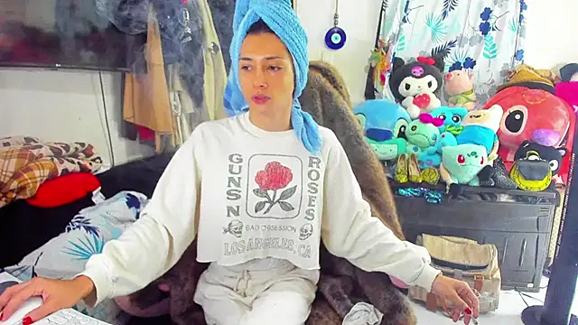 Lawrncesofiets online show from March 14, 5:24 pm