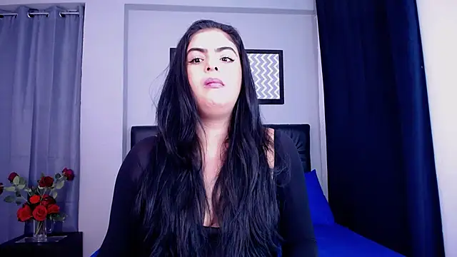 Snapshot of loveyouzahara2020 chatting on November 21, 11:25 pm loveyouzahara2020 online show from November 21, 11:25 pm