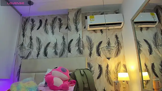 Vivi prinncess online show from November 18, 10:36 pm