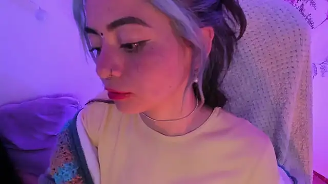 Sammysammy  online show from March 7, 12:58 am