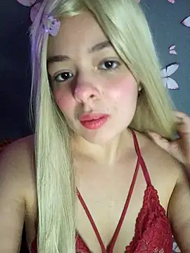 Snapshot of NinaSweet2 chatting on January 20, 4:10 am NinaSweet2 online show from January 20, 4:10 am