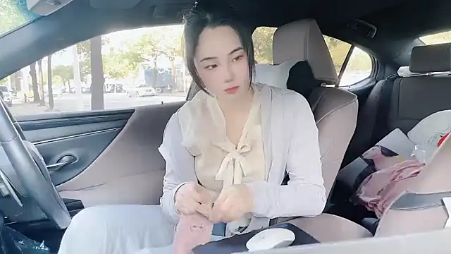 orla2021 online show from December 8, 12:51 am