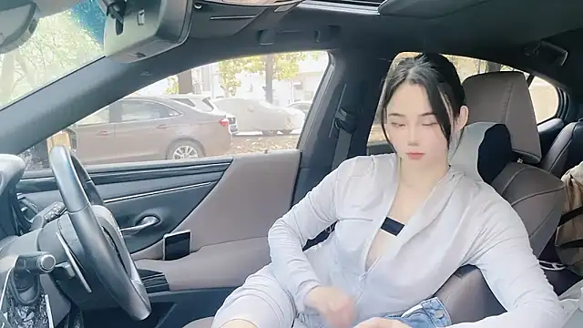 Snapshot of orla2021 chatting on January 5, 4:47 am orla2021 online show from January 5, 4:47 am