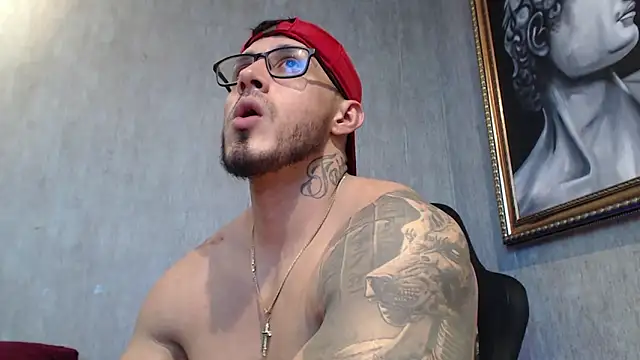 eros-steel online show from January 8, 1:32 am