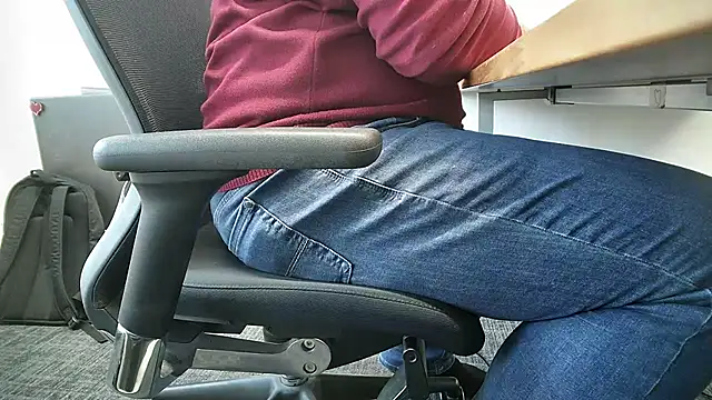 69bezfleku online show from December 19, 1:18 pm