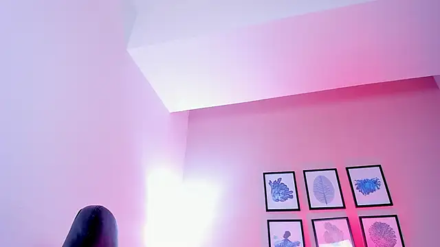 Snapshot of Sabrina_Sabrock_ chatting on November 23, 6:46 am Sabrina Sabrock online show from November 23, 6:46 am