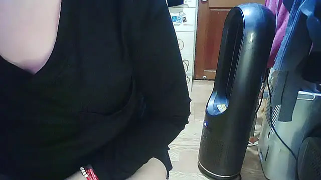 cindy01113520 online show from February 23, 7:11 pm