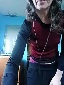 Snapshot of SexyRach75 chatting on December 17, 4:02 pm SexyRach75 online show from December 17, 4:02 pm